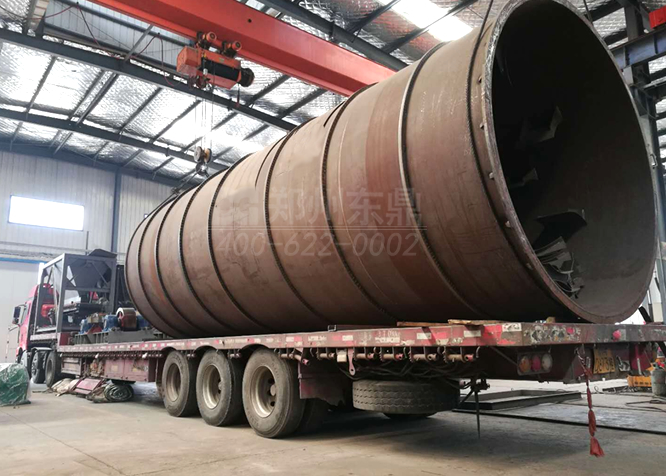 煤泥烘干機(jī)裝車(chē)現(xiàn)場(chǎng)