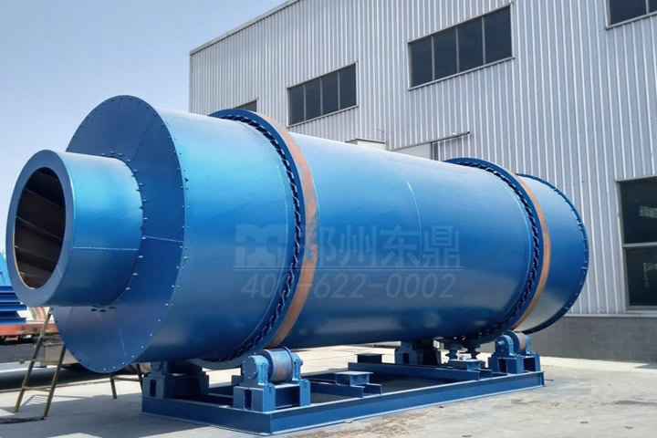 沙子烘干機(jī)主要用于干粉砂漿行業(yè)所用的黃砂、河沙及鑄造行業(yè)用于各種規(guī)格型砂的脫水烘干。