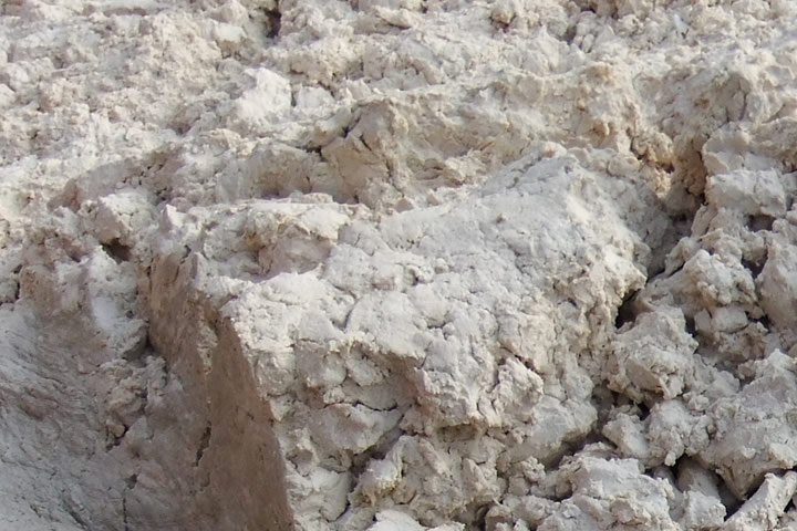 工業(yè)石膏烘干機(jī)適用于脫硫石膏、磷石膏、鈦石膏、氟石膏等物料的干燥，東鼎為您提供系統(tǒng)化解決方案